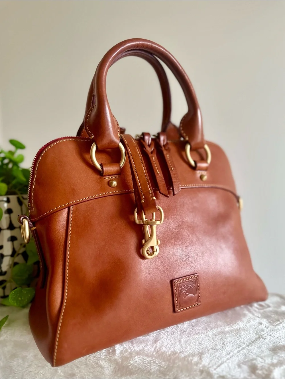 Dooney & Bourke Natural Florentine 2 Bag Bundle - Picture 11 of 16